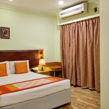 Oyo 6110 Thalassa Suites Bangalore Eksteriør bilde