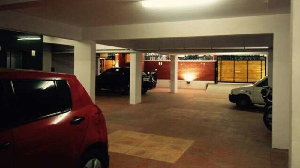 Oyo 6110 Thalassa Suites Bangalore Eksteriør bilde
