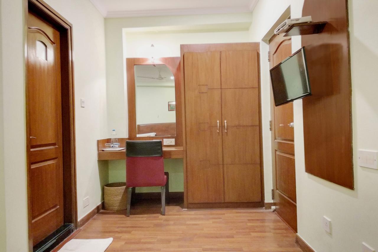 Oyo 6110 Thalassa Suites Bangalore Eksteriør bilde